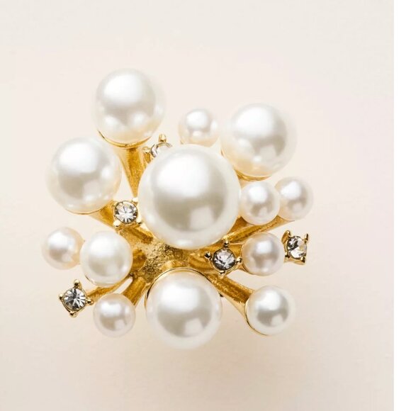 NIB kate spade new york x Target Pearl Cluster Stud Earrings White/Gold - Picture 3 of 6